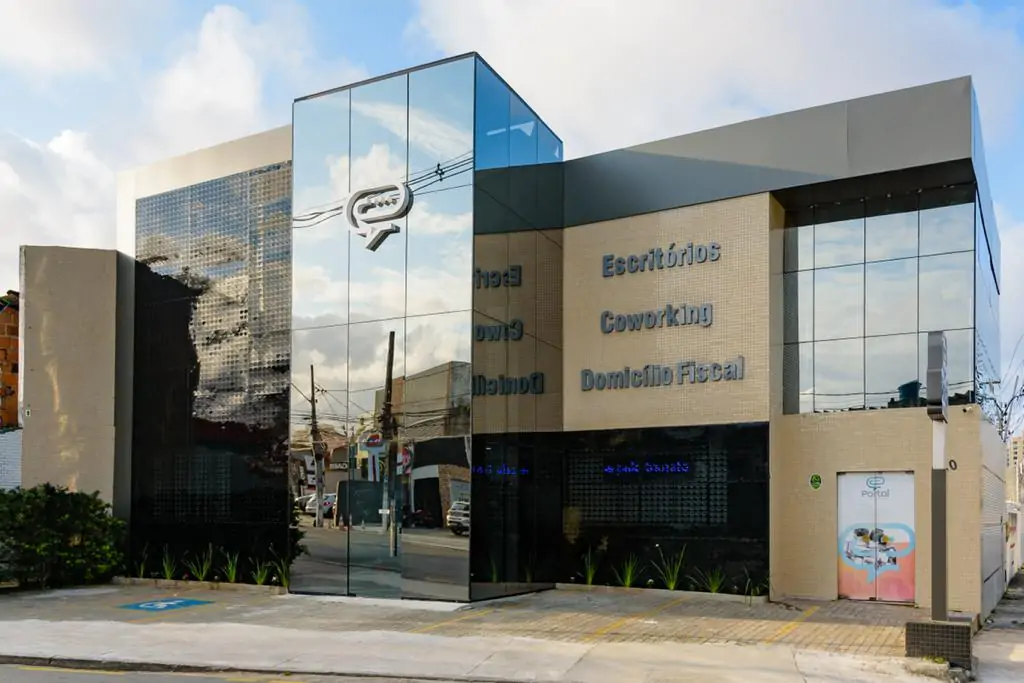 Fachada da unidade Luzia do Portal Coworking